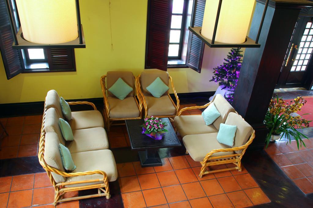 Thanh Thuy Hotel Dalat Bagian luar foto