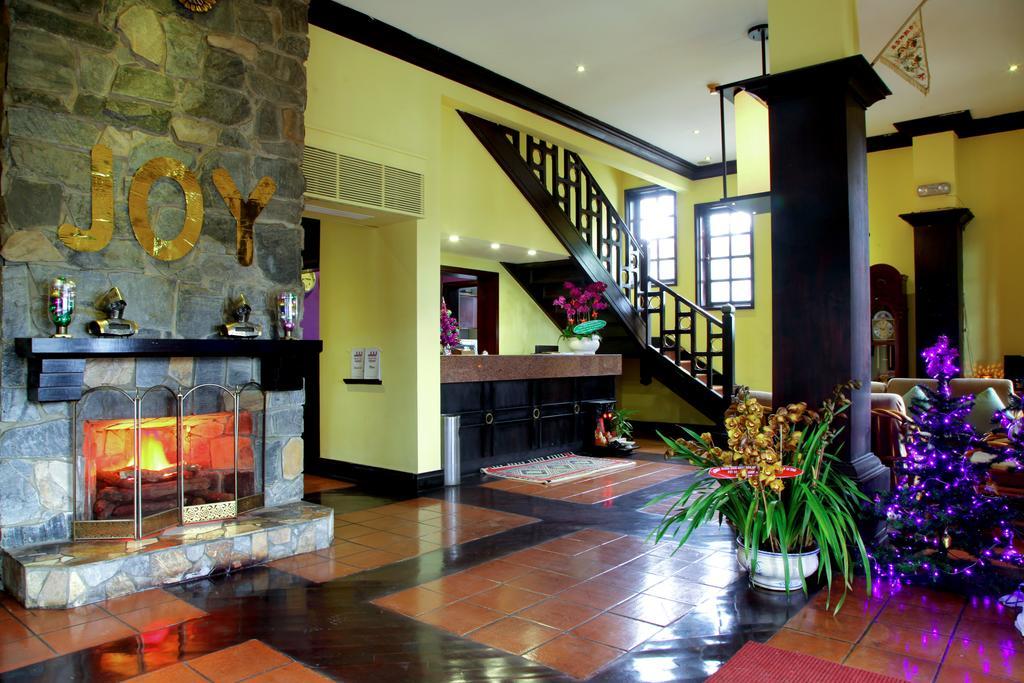 Thanh Thuy Hotel Dalat Bagian luar foto