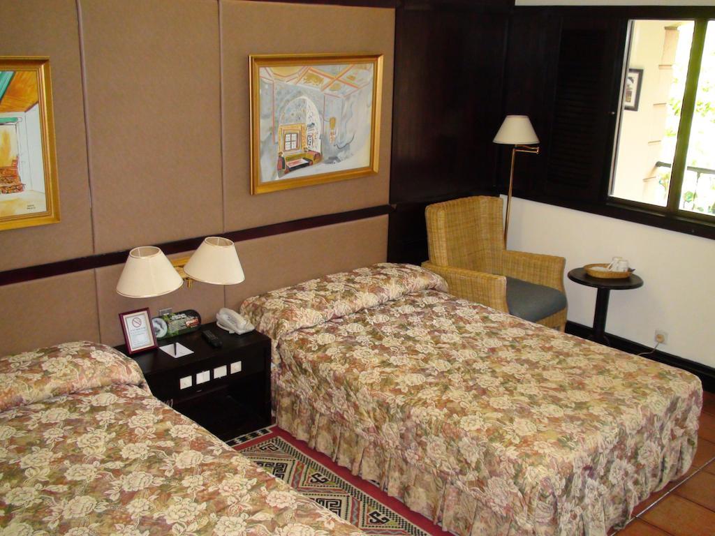 Thanh Thuy Hotel Dalat Bagian luar foto