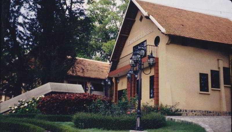 Thanh Thuy Hotel Dalat Bagian luar foto